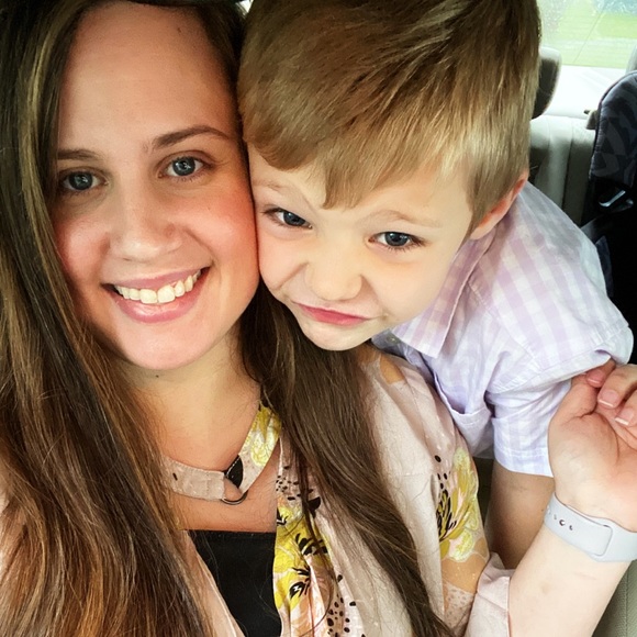 Meet your Posher, Maegan - Picture 2 of 2